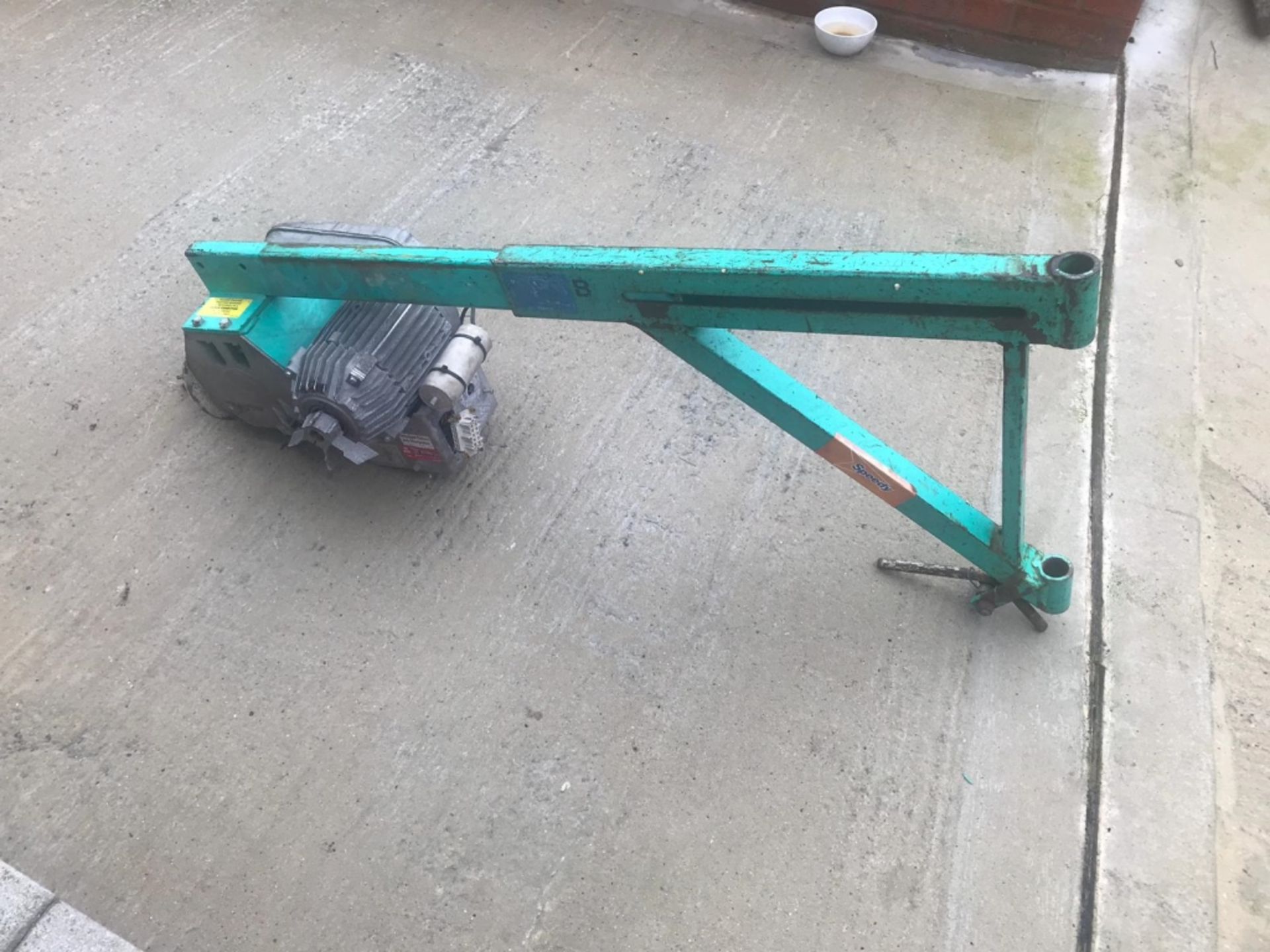 Electric Lifting Hoist - Image 2 of 2