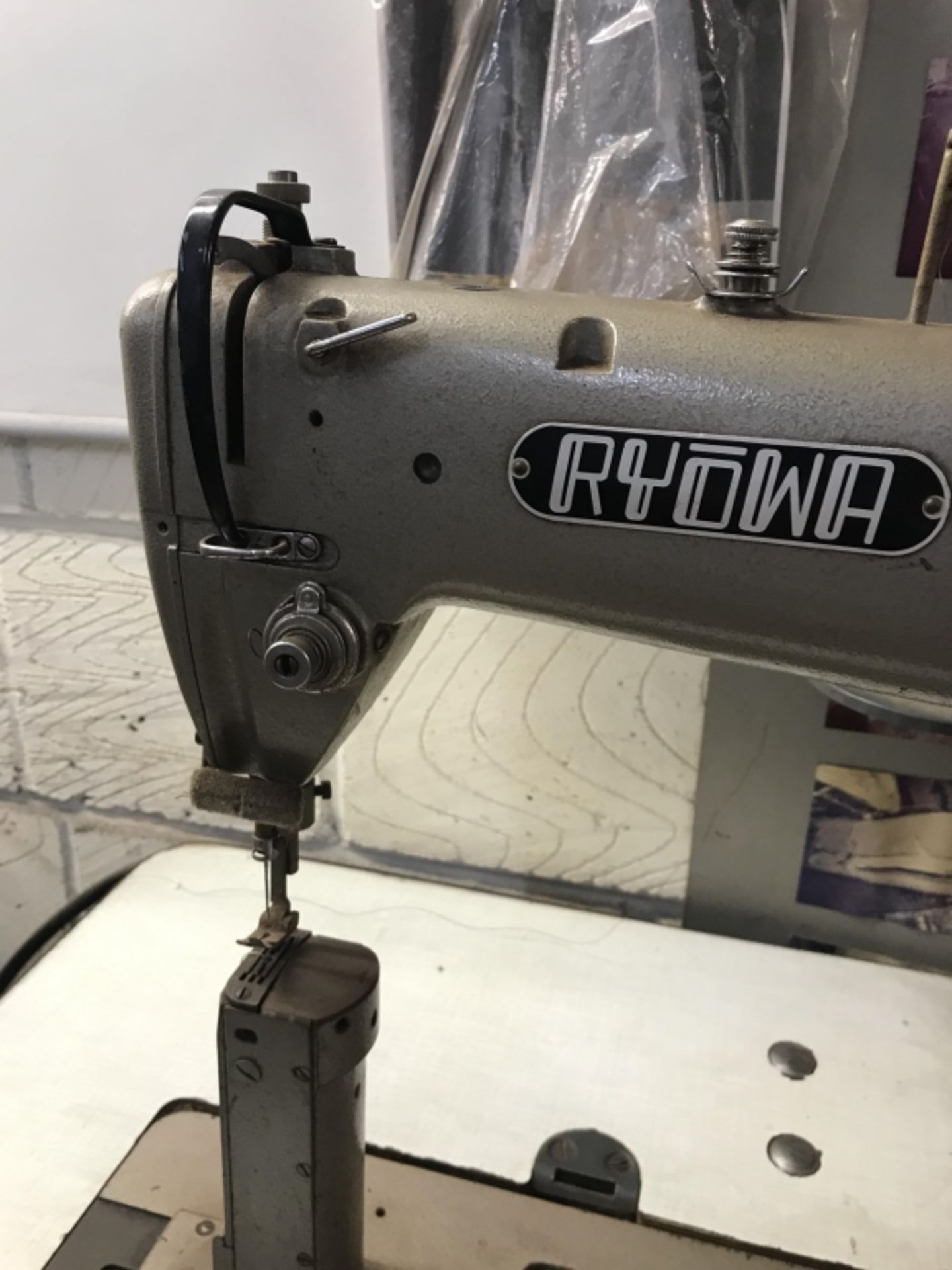 Ryowa NW-500 industrial Post Sewing Machine - Image 7 of 7