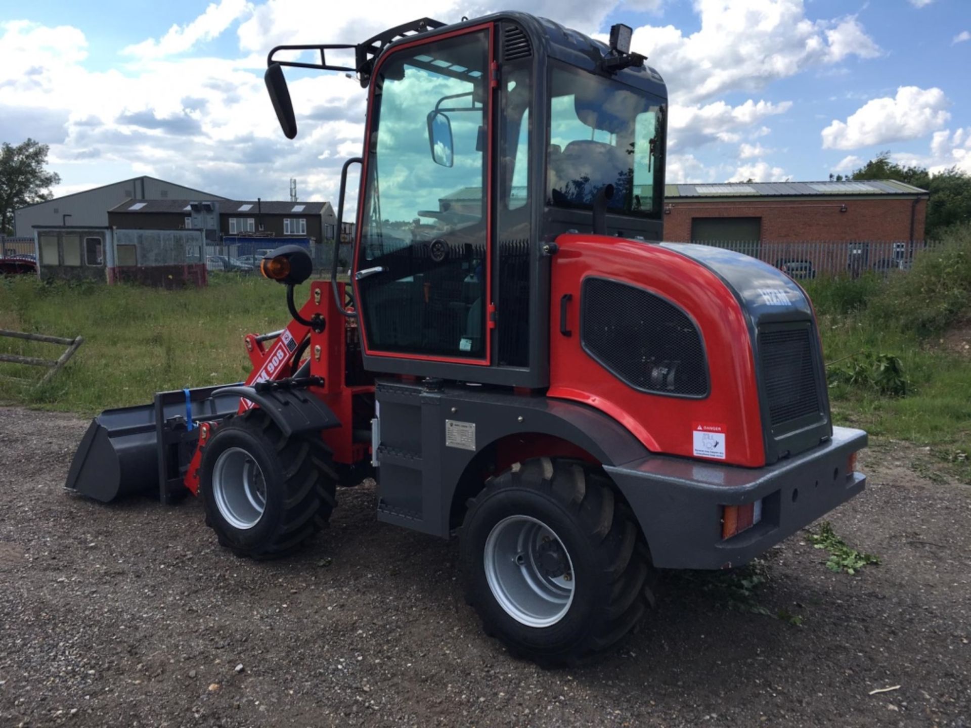 2019 Brand New mini Loading Shovel - Image 3 of 18