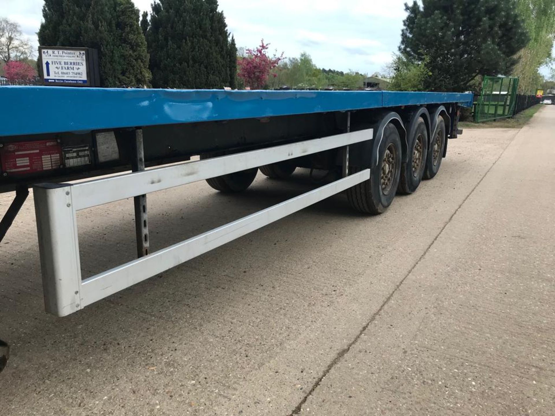 45ft Flat Trailer - Image 7 of 8