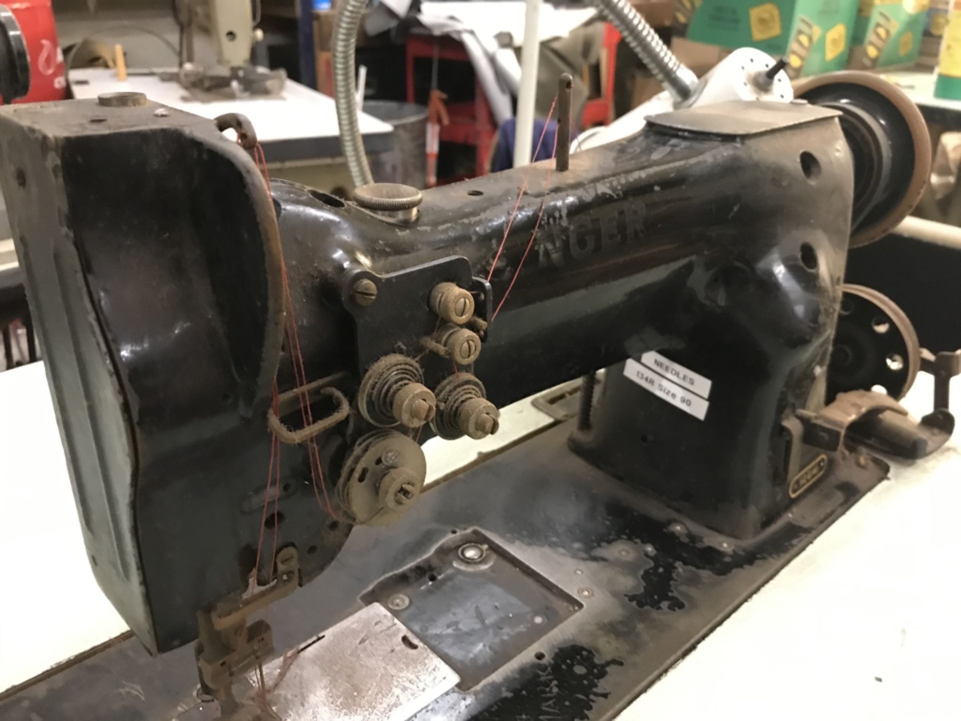 Singer twin needle industrial Sewing Machine - Image 10 of 12