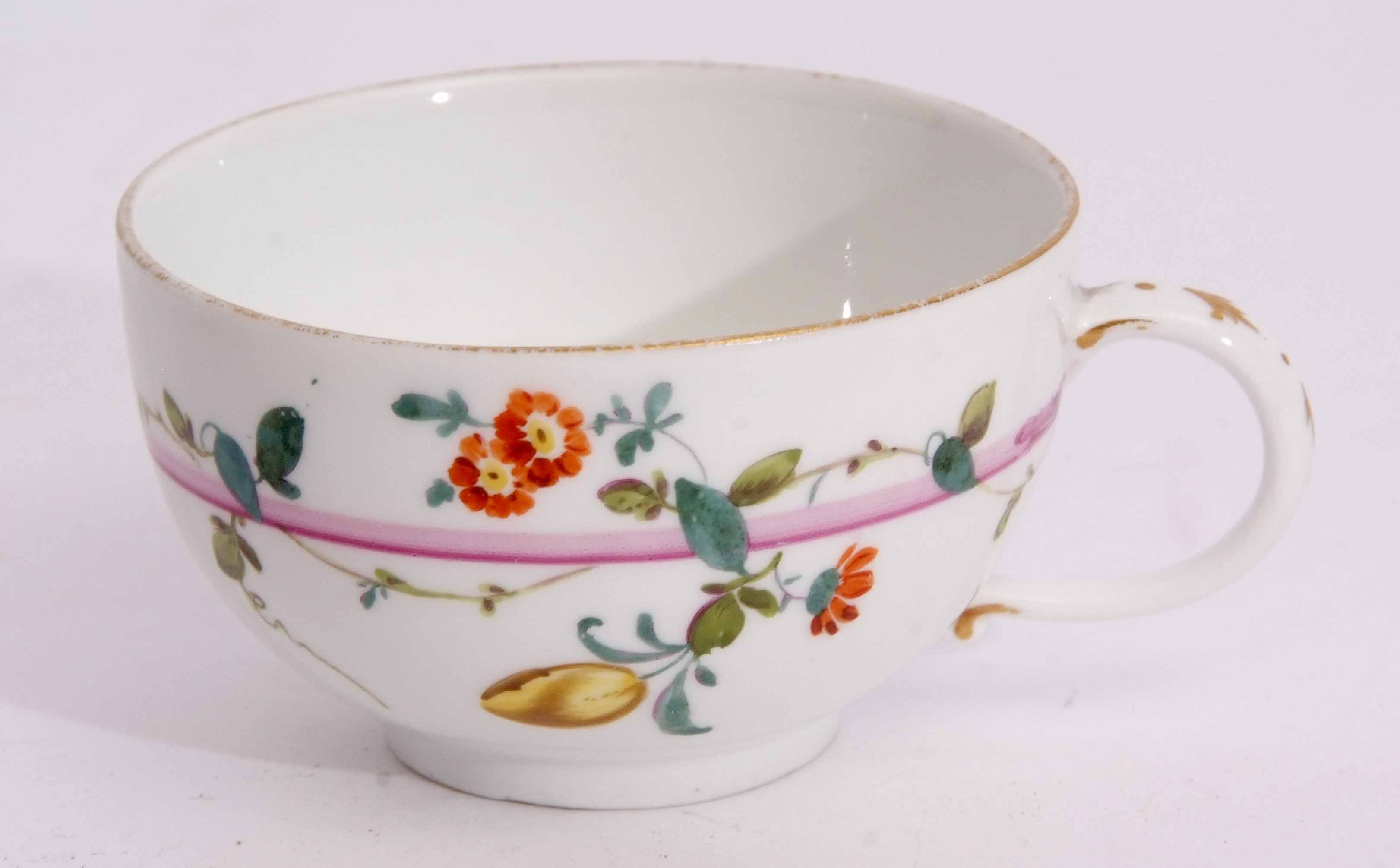 Mid-18th century Meissen cup and saucer decorated in puce camieu with floral sprays, together with a - Image 4 of 4