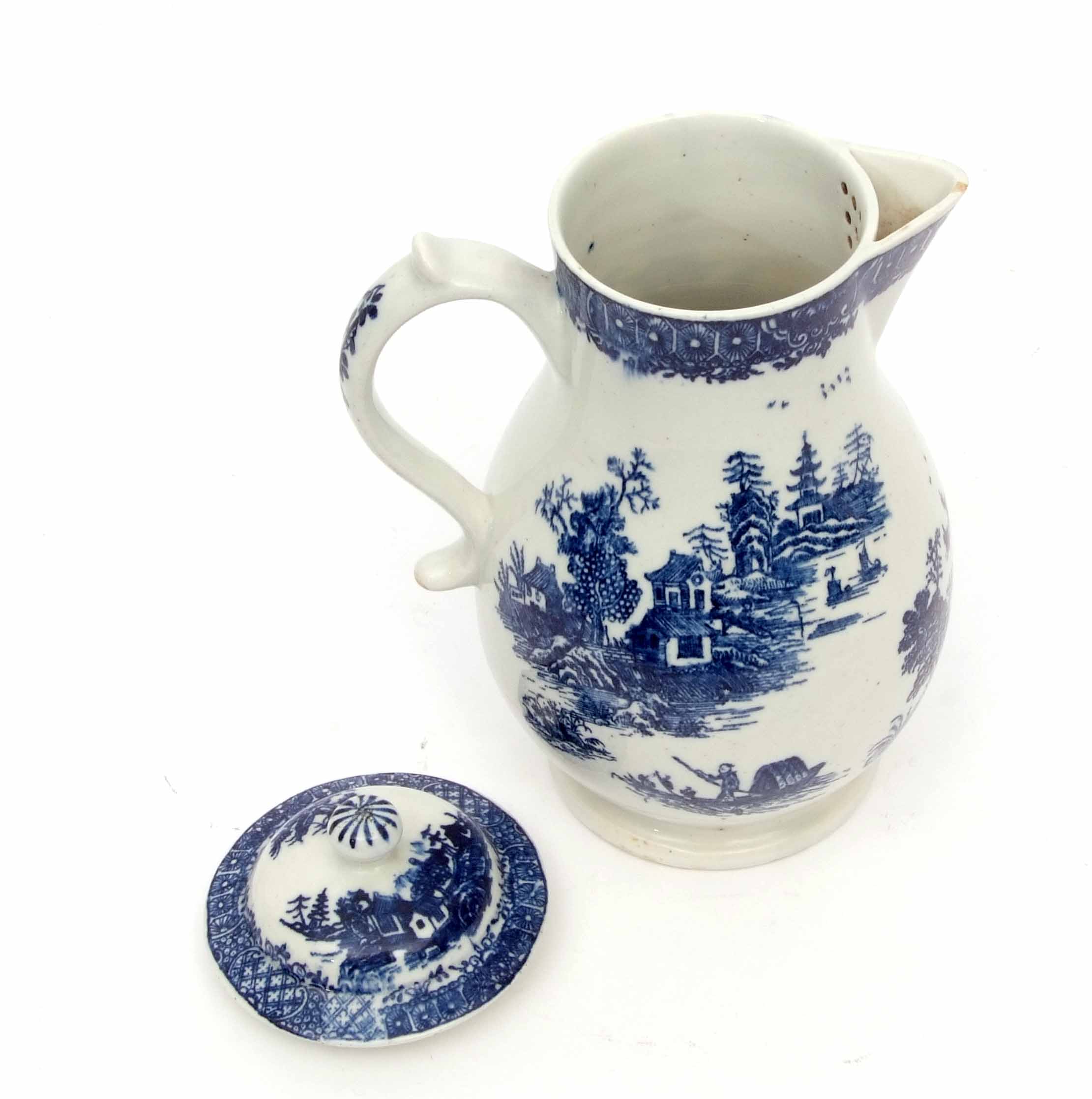 Lowestoft coffee pot and cover, circa 1780, decorated with a printed design of a pagoda and - Image 5 of 5