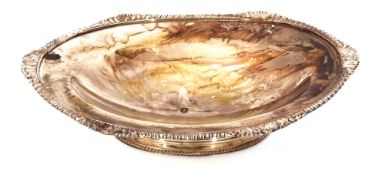 Late Victorian footed bowl of shaped oval form with cast and applied gadrooned and shell border to a