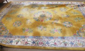 Good quality modern Indian or Chinese thick pile wool large carpet, double gull border, central