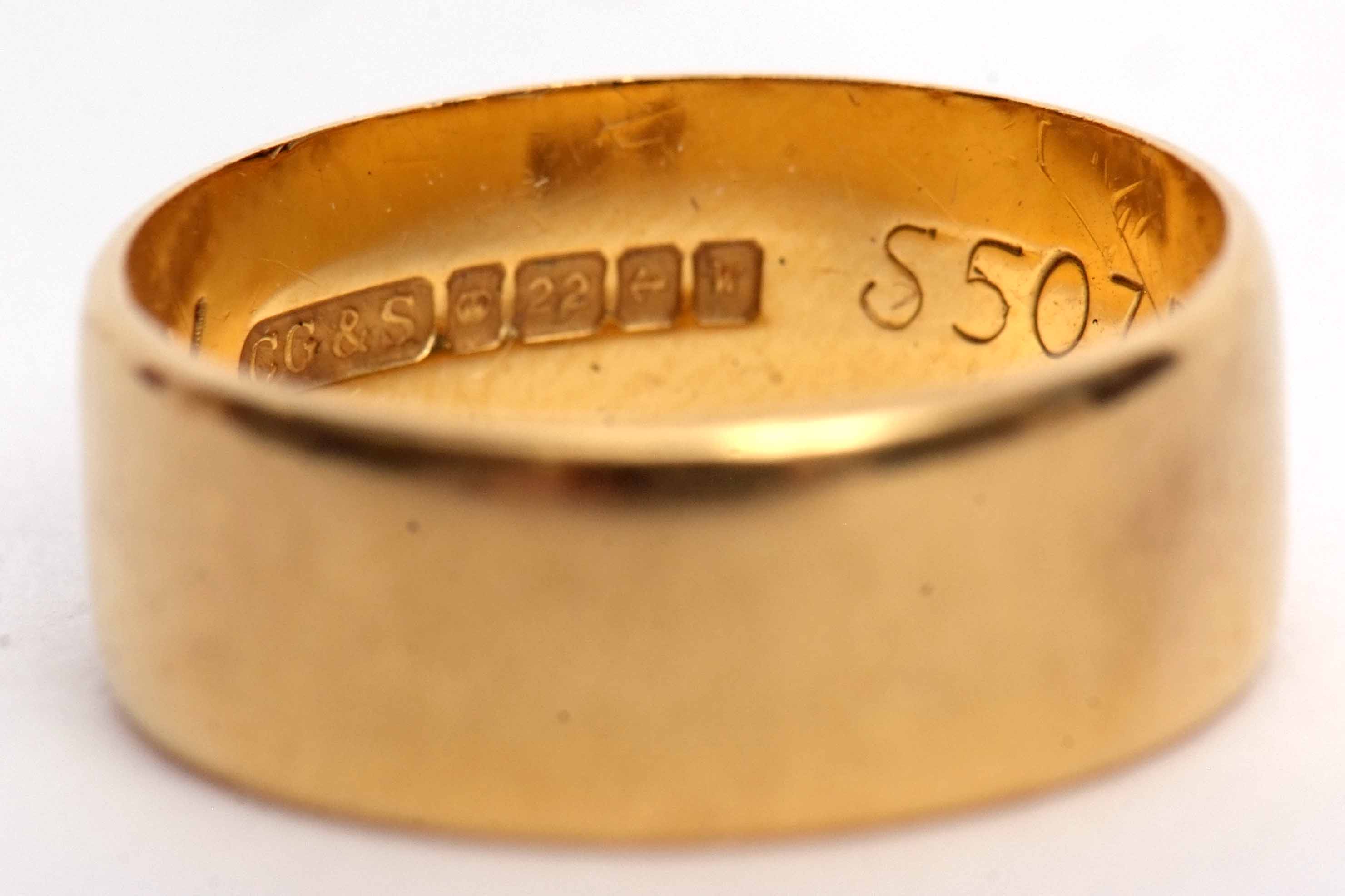 Mixed Lot: 22ct gold wedding ring, Birmingham 1971, 5.4gms, size M/N, together with a plain polished - Image 3 of 4