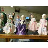 FIVE ROYAL DOULTON FIGURINES TO INCLUDE TINKERBELL HN1677, LILY HN1788 (A/F), IVY HN1768, BABIE