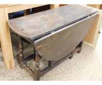 17TH CENTURY OAK DROP LEAF GATE LEG TABLE FITTED WITH SINGLE DRAWER TO END