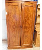 VICTORIAN MAHOGANY DOUBLE DOOR WARDROBE WITH FITTED INTERIOR WITH TURNED KNOB HANDLES