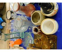 MIXED LOT OF GLASS WARES, PART DRESSING TABLE SET, BOWLS ETC