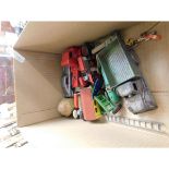 BOX CONTAINING MIXED PLAY WORN DINKY AND OTHER DIE-CAST TOY VEHICLES