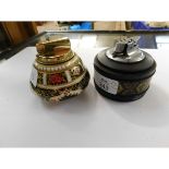 WEDGWOOD TABLE LIGHTER TOGETHER WITH A FURTHER ROYAL CROWN DERBY TABLE LIGHTER (2)