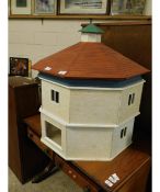 GOOD QUALITY OCTAGONAL TWO-TIER DOLL S HOUSE