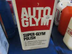 Can of auto glym Car polish