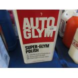 Can of auto glym Car polish