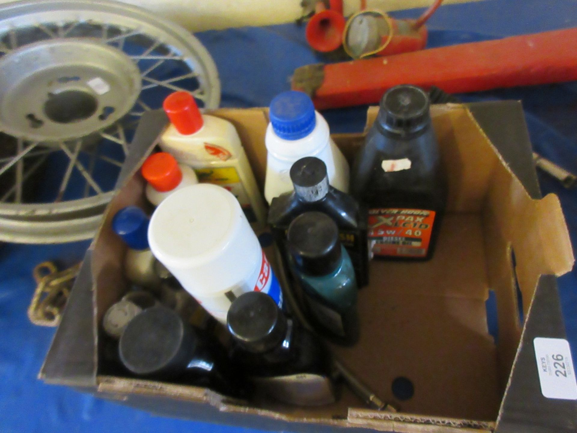 Box containing various valeting products