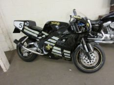 Motorbike: Yamaha YZF 750 Norton Replica Motorcycle, reg L551 ULR, MOT until March 2020