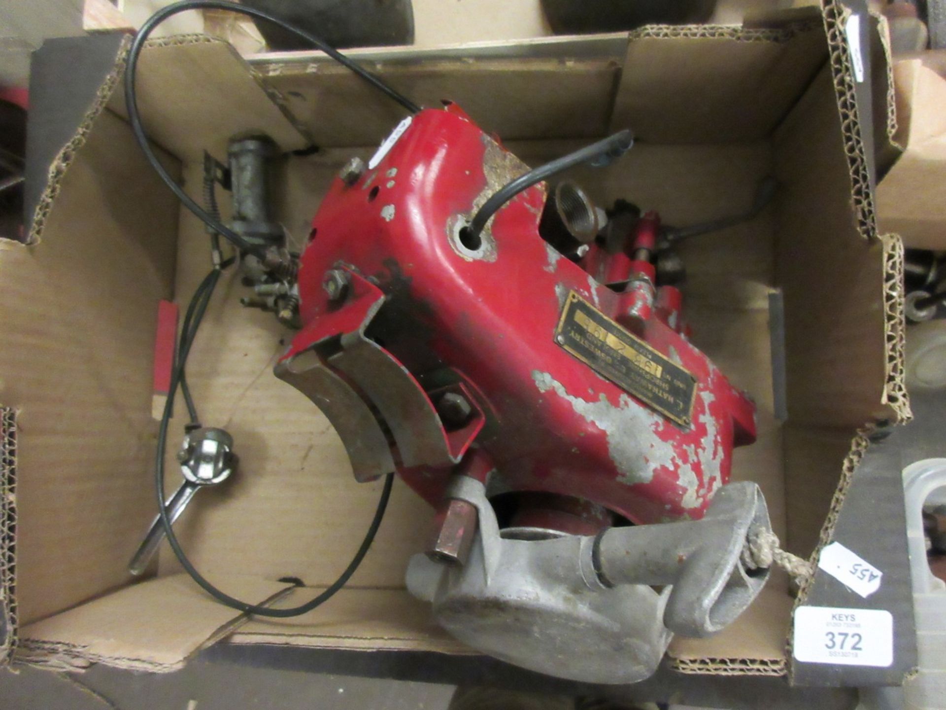 Vintage Hathaway outboard motor engine and throttle assembly