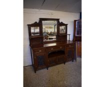 19TH CENTURY WALNUT LARGE PROPORTIONED SIDEBOARD WITH TRIPLE MIRROR BACK WITH TWO OPEN SHELVES,