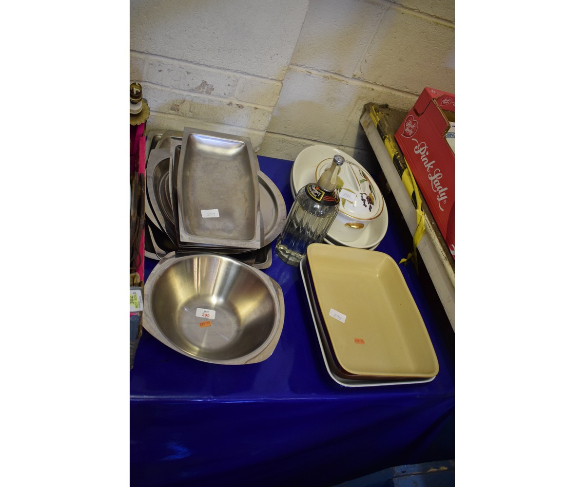 QUANTITY OF STAINLESS STEEL TRAYS, BOWL, WORCESTER EVESHAM OVAL TUREEN, SODA SIPHON ETC