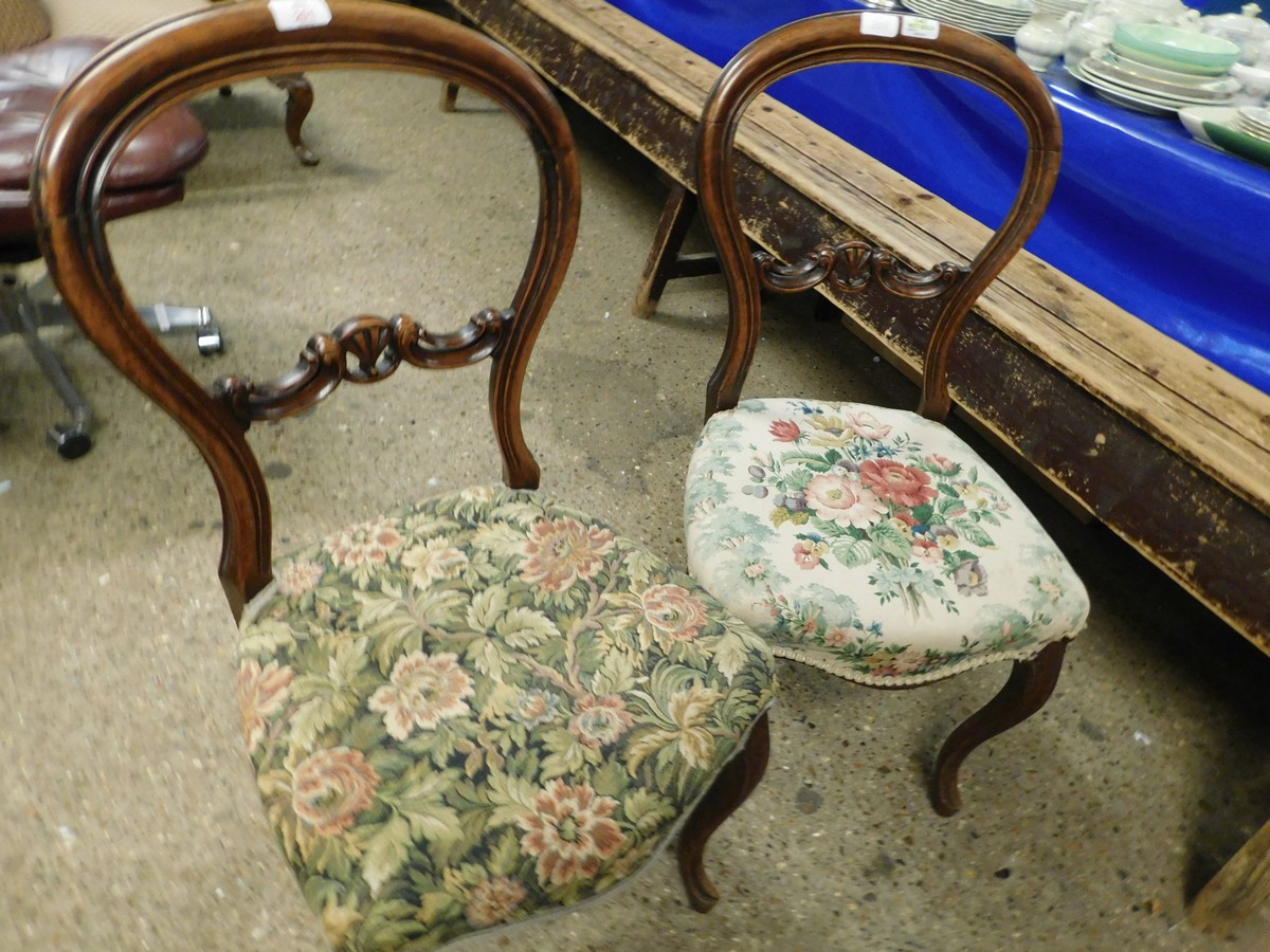 PAIR OF VICTORIAN BALLOON BACK DINING CHAIRS WITH FLORAL UPHOLSTERED SEATS AND CABRIOLE FRONT LEGS