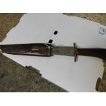 **MIXED LOT: COMPRISING A BRASS AND HORN HANDLED KUKRI IN A LEATHER COVERED SCABBARD FITTED WITH TWO