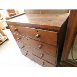 EARLY 19TH CENTURY OAK STRAIGHT FRONTED TWO OVER THREE FULL WIDTH DRAWER CHEST WITH TURNED KNOB