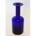 Danish Holmgaard blue mallet shaped vase designed by Otto Brauer, based on a design by Pierre