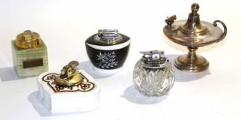 Group of five table lighters with ceramic bases, one Colibri made by Carltonware, further lighter