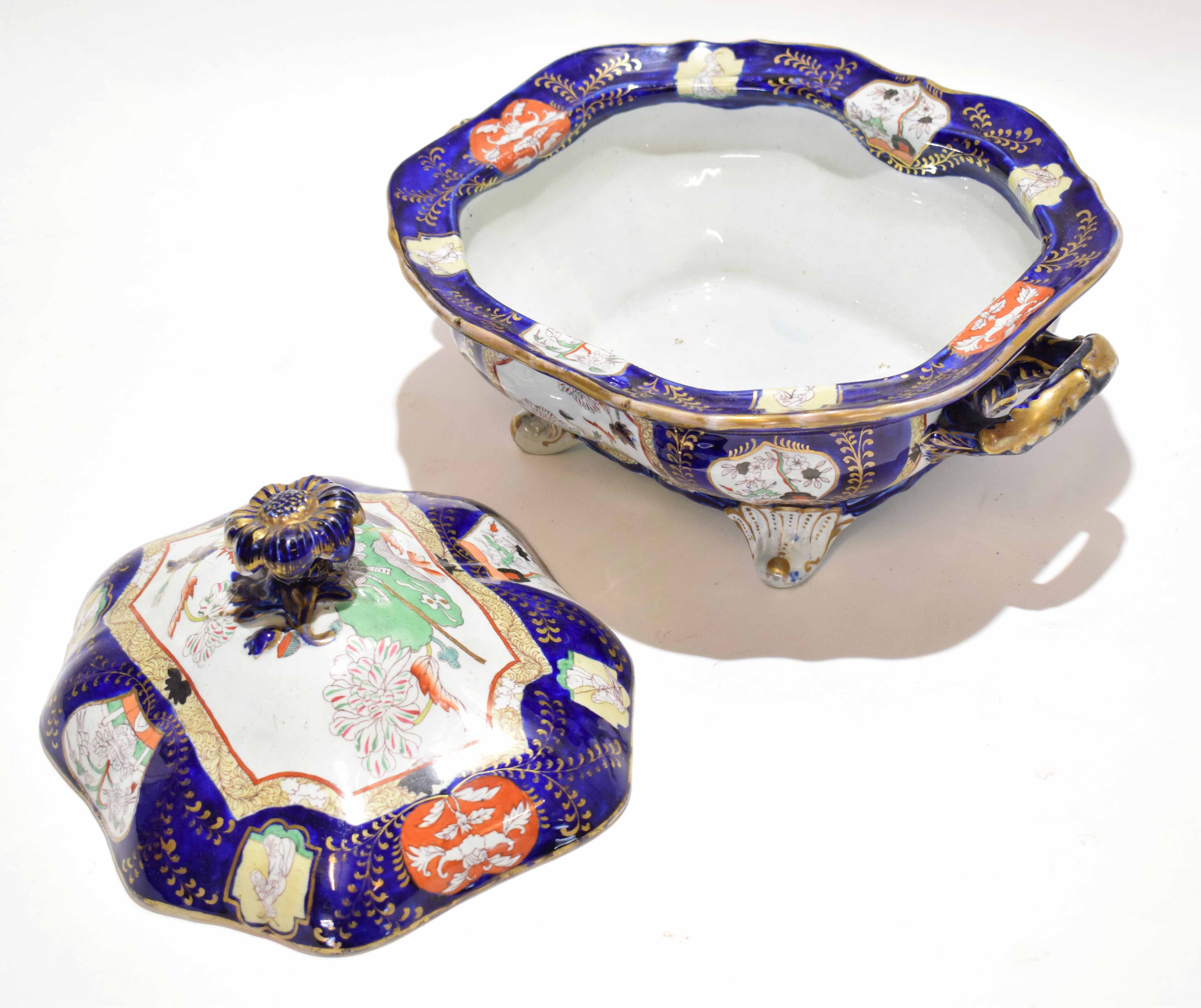 Large Mason's mid-19th century tureen and cover, the blue ground decorated with various panels of - Image 2 of 3