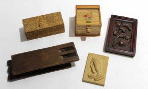 Group of wooden boxes and book ends and carved oak panel with floral design (6)