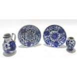 Group of Chinese porcelains comprising two small dishes, a small vase and a Chinese 18th century