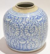 Large 19th century Chinese porcelain blue and white jar, 27cm high