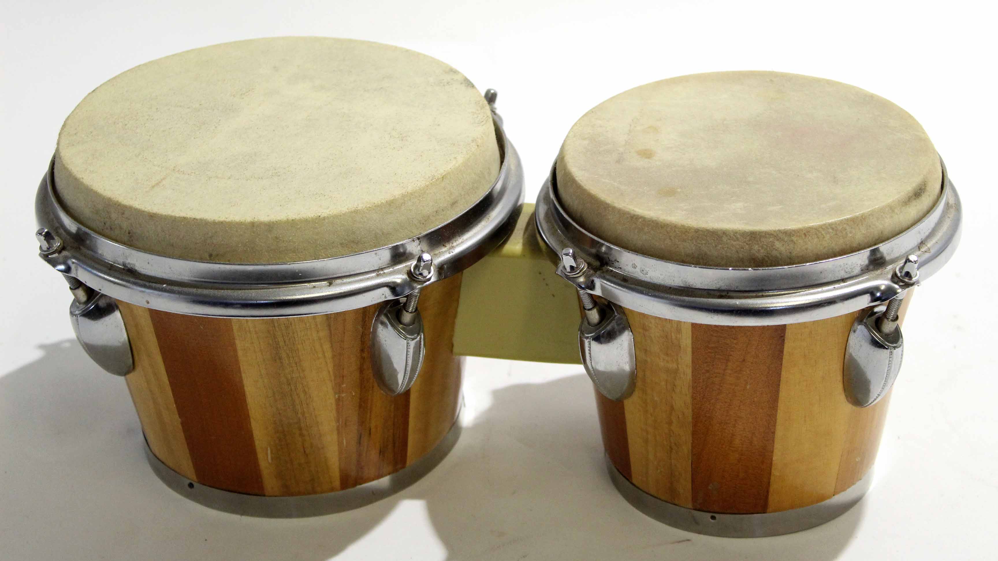Pair of small drums in wooden case