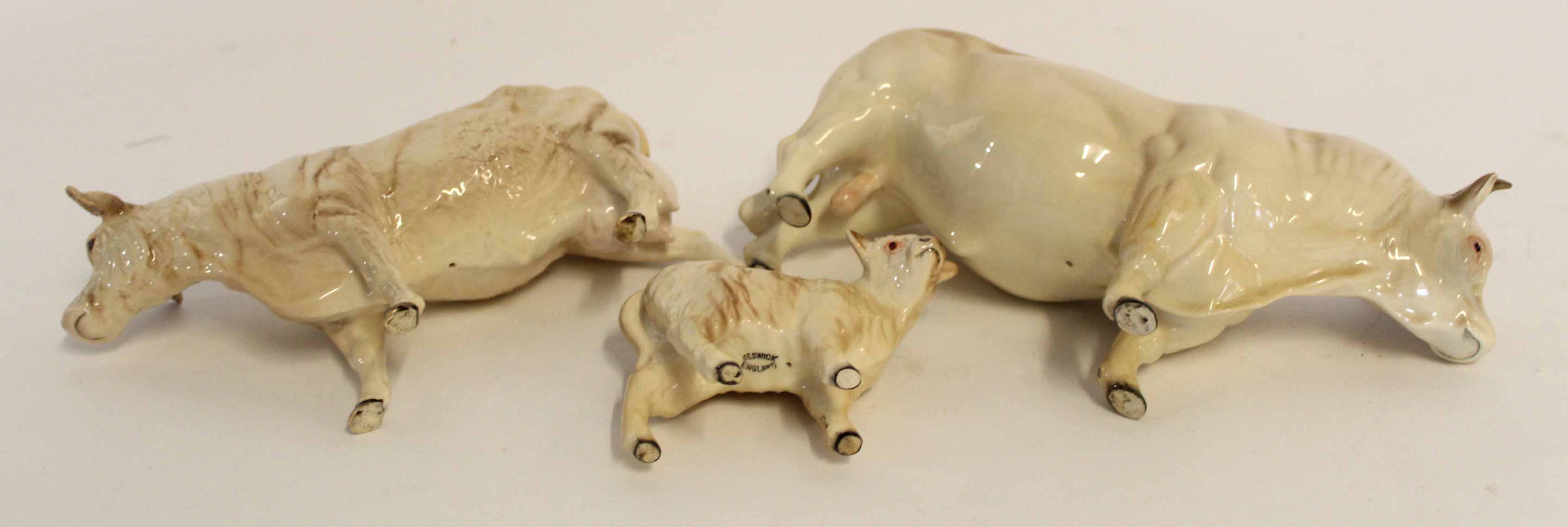 Collection of John Beswick figures comprising a bull, cow and calf (3) - Image 3 of 4