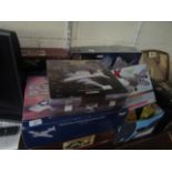 MIXED LOT OF AVIATION KITS TO INCLUDE AIRFIX, AVIATION ARCHIVE ETC