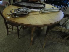 PINE CIRCULAR KITCHEN TABLE WITH TURNED COLUMN ON A TRIPOD BASE