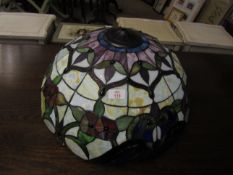 REPRODUCTION LARGE TIFFANY TYPE LAMPSHADE