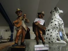 PAIR OF GERMAN CARVED FIGURES OF MUSICIANS