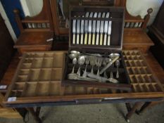 TWO PRINTING TRAYS AND A FURTHER OAK CUTLERY SET WITH BONE HANDLES