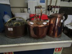 COPPER KETTLE, A HOT WATER JUG AND A PAN (3)