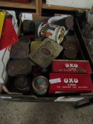 BOX CONTAINING MIXED VINTAGE TINS, OXO TINS ETC