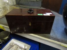 19TH CENTURY MAPLE WOOD TEA CADDY WITH SATINWOOD BANDING, THE INTERIOR FITTED WITH TWO HINGED TEA