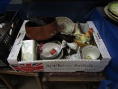 BOX CONTAINING A SPELTER MODEL, ASSORTED STONEWARE DISHES, AN EGG CROCK ETC