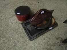 19TH CENTURY MAHOGANY CLOCK BRACKET TOGETHER WITH A FURTHER DUTCH ROSE INLAID CIRCULAR TRAY, TWO