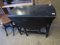 MID 20TH CENTURY OAK FRAMED DROP LEAF GATE LEG TABLE