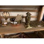 COLLECTION OF VARIOUS BRASS ITEMS INCLUDING TRIVET, CANDLESTICK ETC