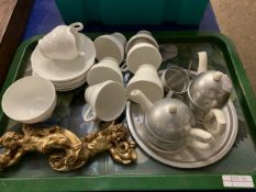 TRAY OF SMALL 1950S INSULATED COFFEE SET AND VARIOUS COFFEE CUPS ETC