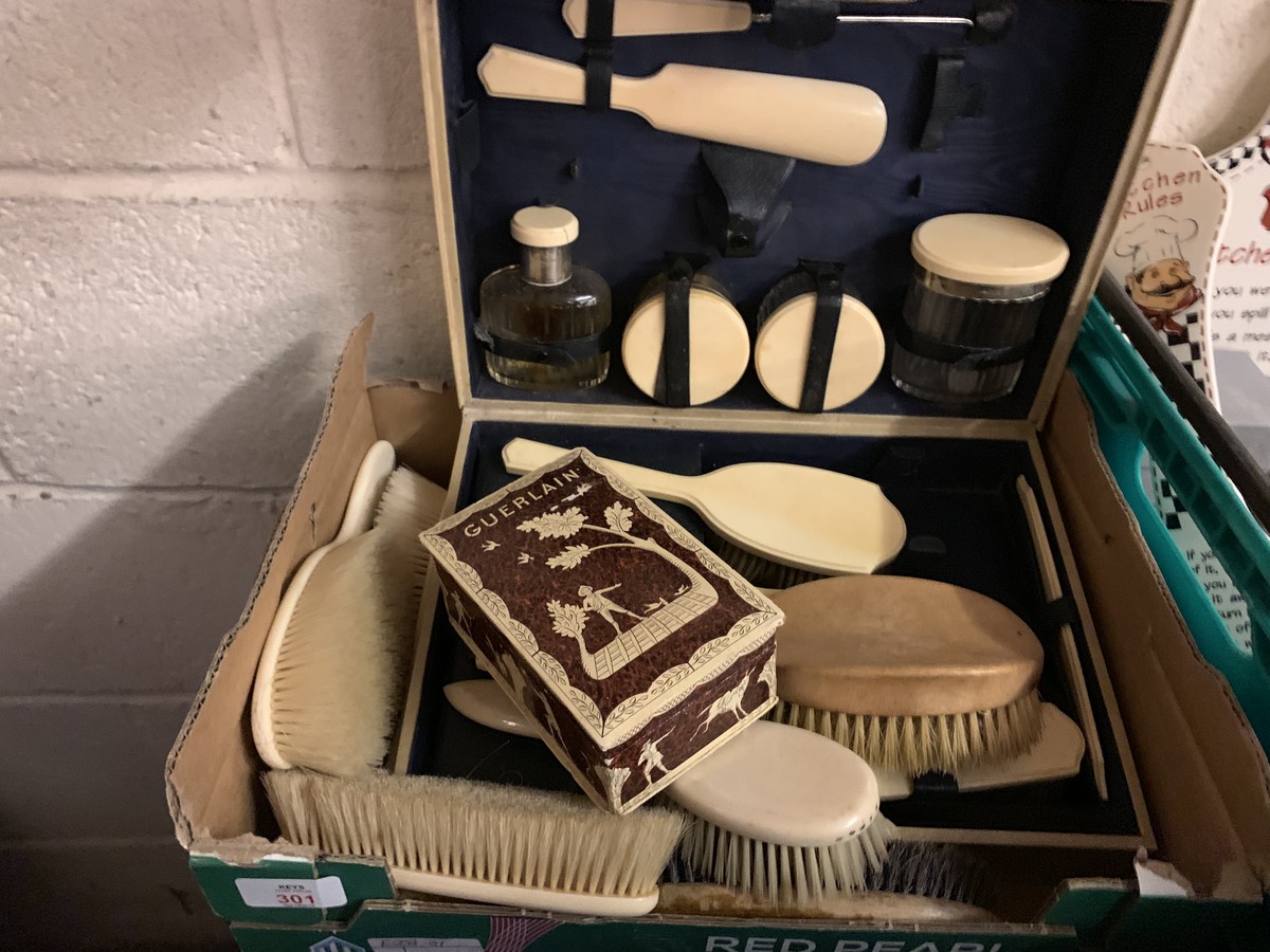 BOX CONTAINING MID-20TH CENTURY VANITY SET TOGETHER WITH ADDITIONAL BRUSHES AND BOXED GUERLAIN