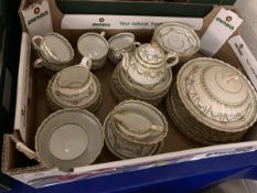 BOX CONTAINING PART SPODE GILT DECORATED TEA SET